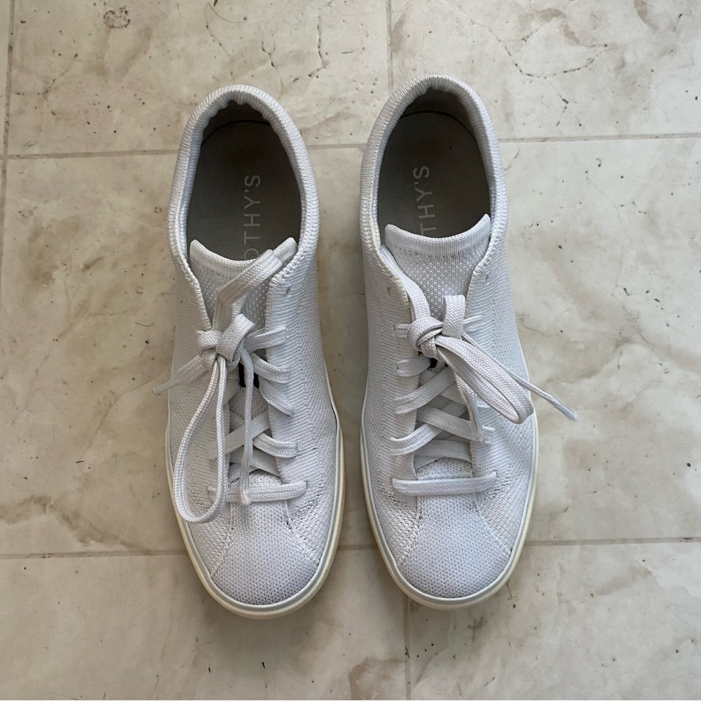 $149 Rothy's Knit Low Top Lace Up Light Weight Sneaker in Bright White Size 7.5 - Picture 6 of 15